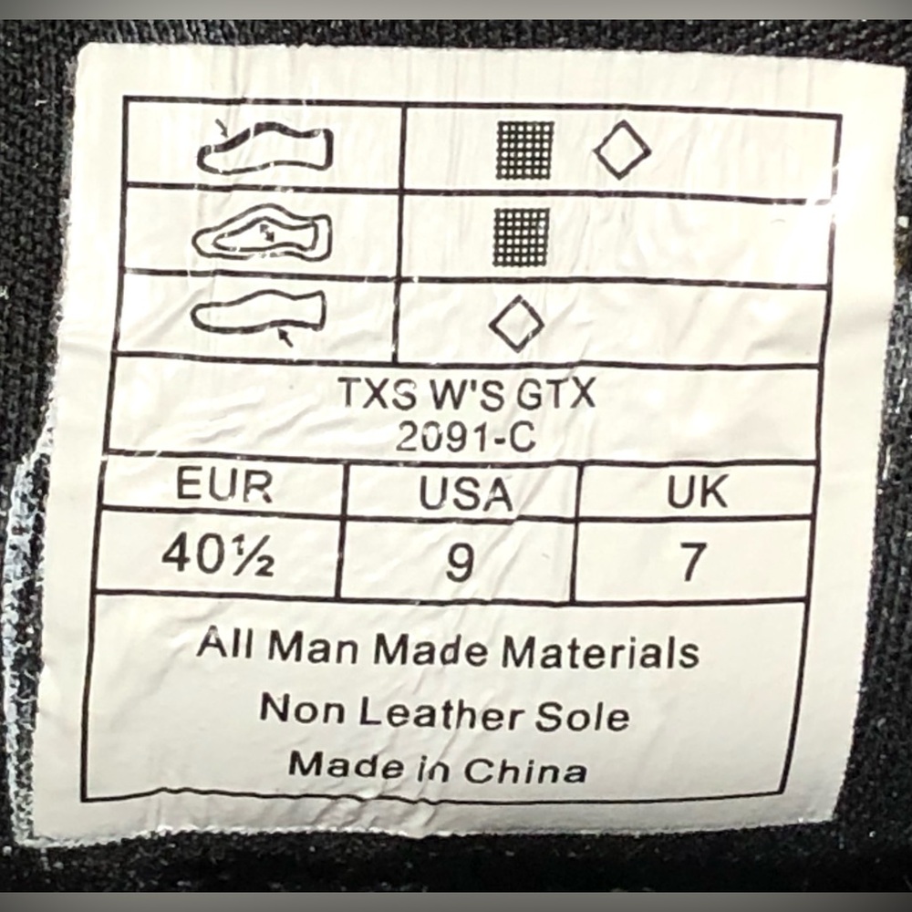 La Sportiva Gray and Black Athletic Shoes - Picture 7 of 10